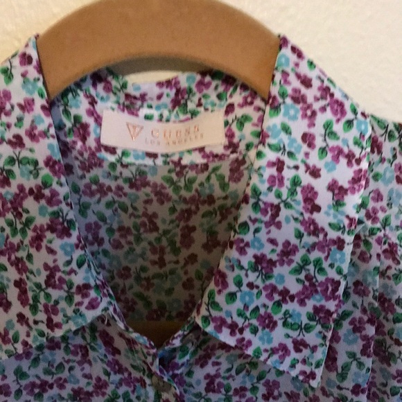 Guess Blouse - Picture 2 of 2